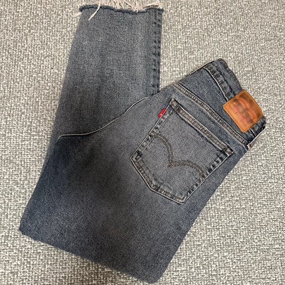 Levi's Denim - Levi’s Wedgie Crop Rough Cuff Jrans. Sz 30